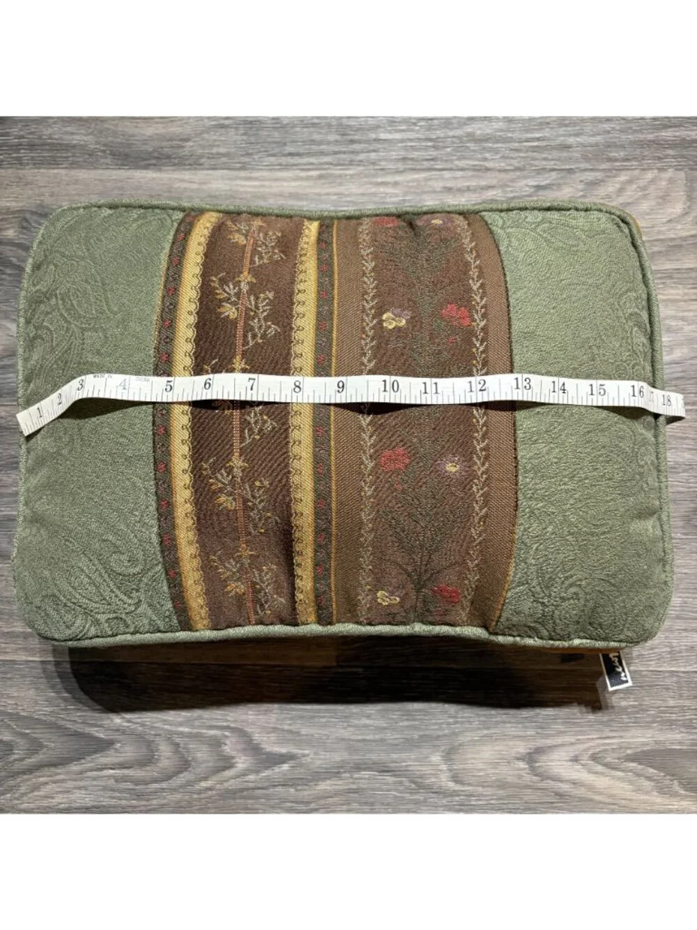 Newport tapestry lumbar